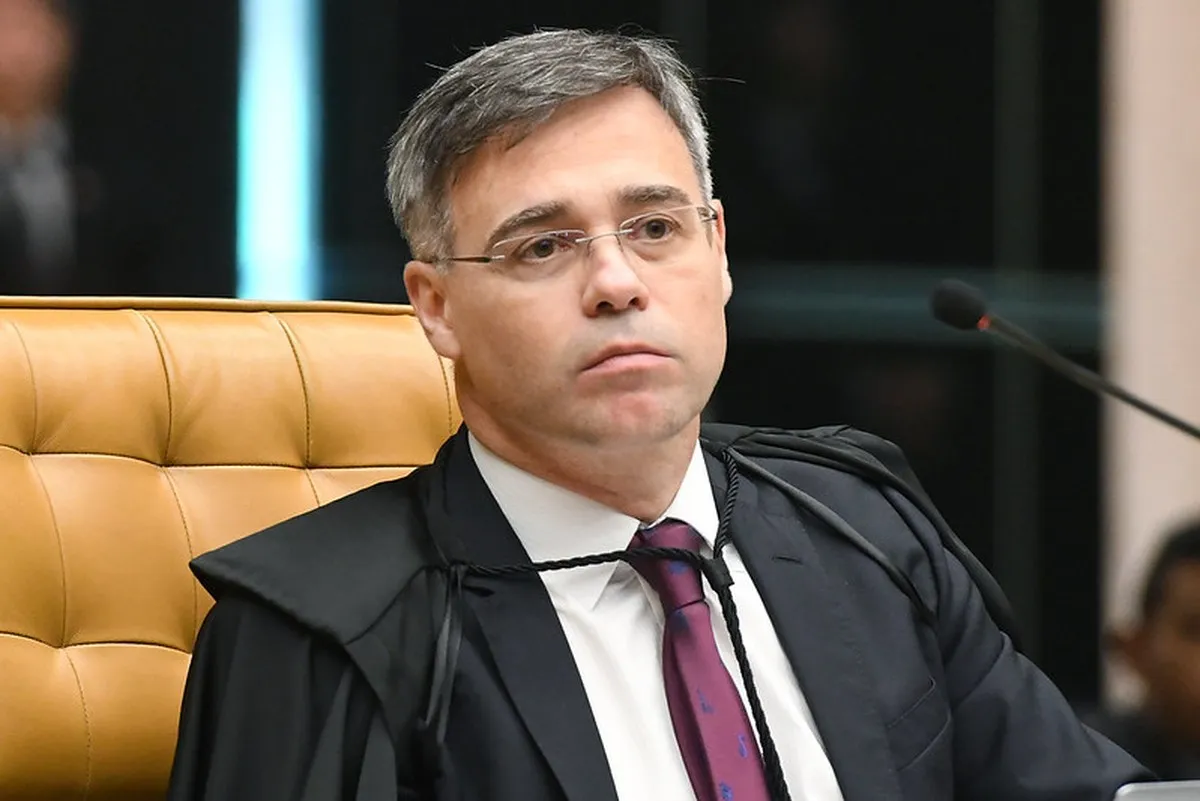 André Mendonça atende CPI