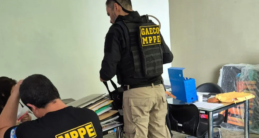 Operação do MP expõe suspeita de desvio de R$ 500 milhões sob gestão do PSB no Recife 1 Operação do MP expõe suspeita de desvio de R$ 500 milhões sob gestão do PSB no Recife