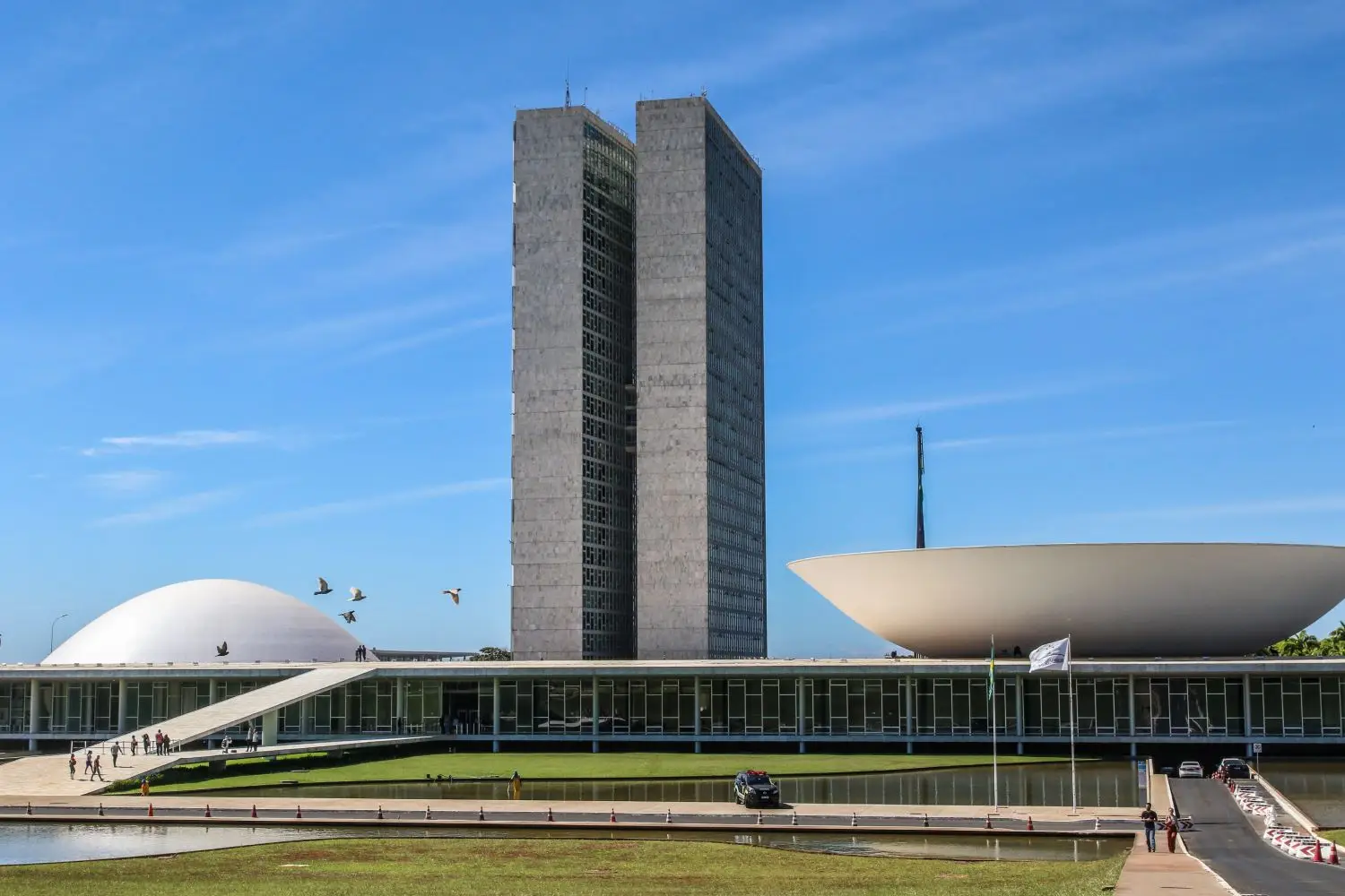 Câmara aprova urgência de lei digital para crianças e oposição cita excesso de regulação 2 Câmara aprova urgência de lei digital para crianças e oposição cita excesso de regulação - Imagem do artigo