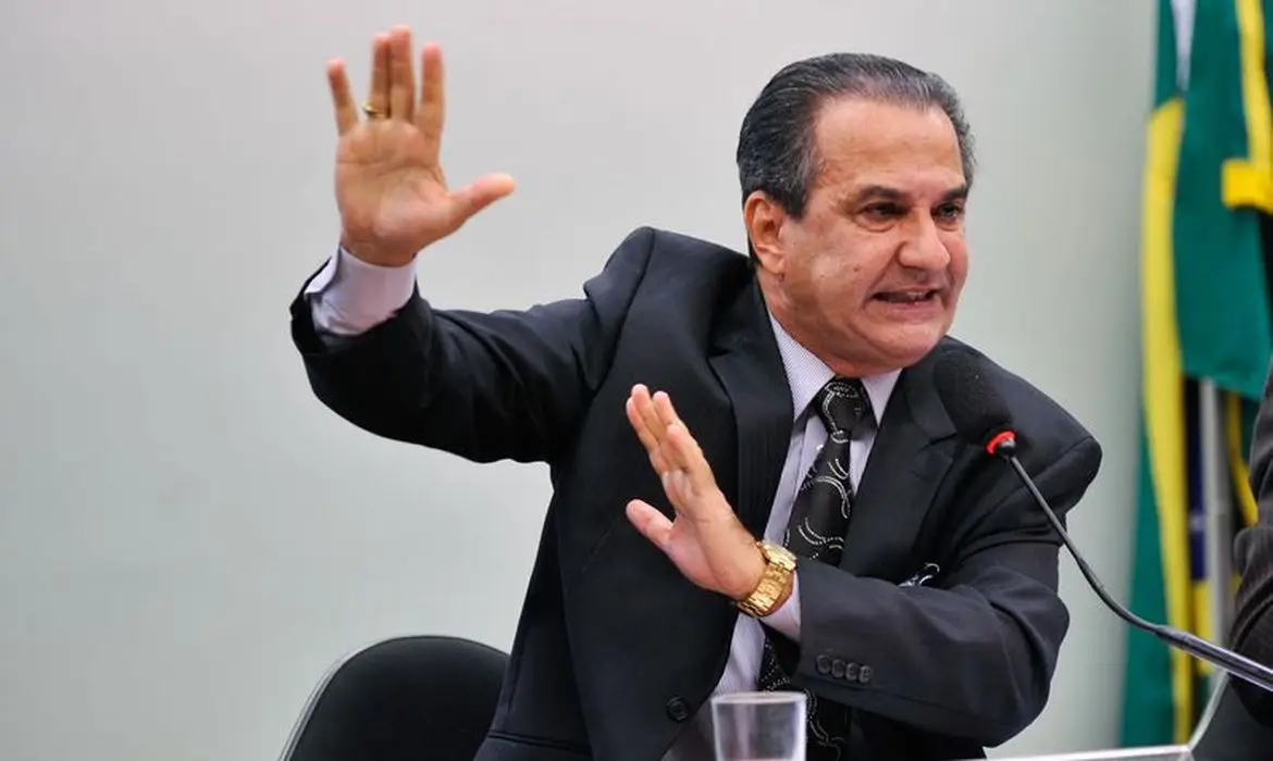 Malafaia desafia Moraes e exige devolução do passaporte apreendido pelo STF 2 Malafaia desafia Moraes e exige devolução do passaporte apreendido pelo STF - Imagem do artigo