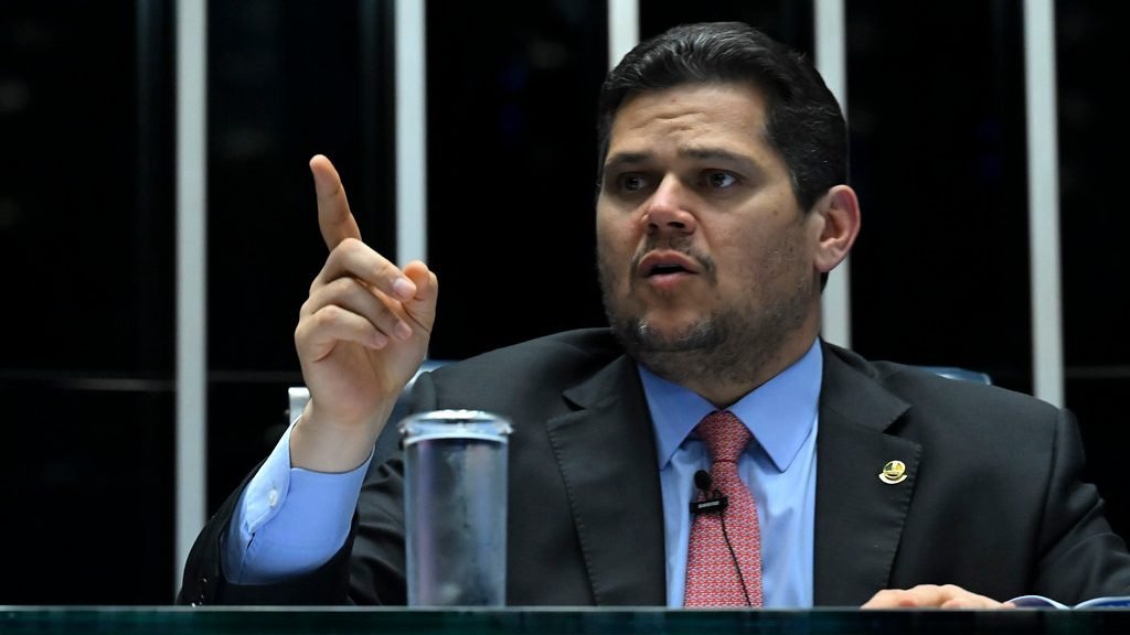Alcolumbre reage e defende emendas parlamentares após inquérito do STF 2 Alcolumbre reage e defende emendas parlamentares após inquérito do STF - Imagem do artigo