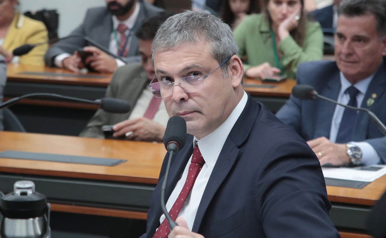 Lindbergh Farias abandona críticas e exalta Alexandre de Moraes como defensor da democracia 2 Lindbergh Farias abandona críticas e exalta Alexandre de Moraes como defensor da democracia - Imagem do artigo