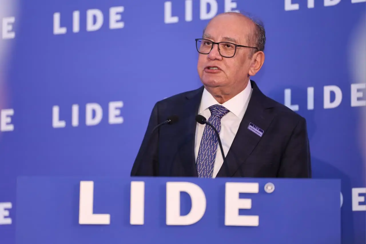 Gilmar Mendes chama PEC do foro de “casuísmo” e apoia vigilância total de Bolsonaro 2 Gilmar Mendes chama PEC do foro de “casuísmo” e apoia vigilância total de Bolsonaro - Imagem do artigo