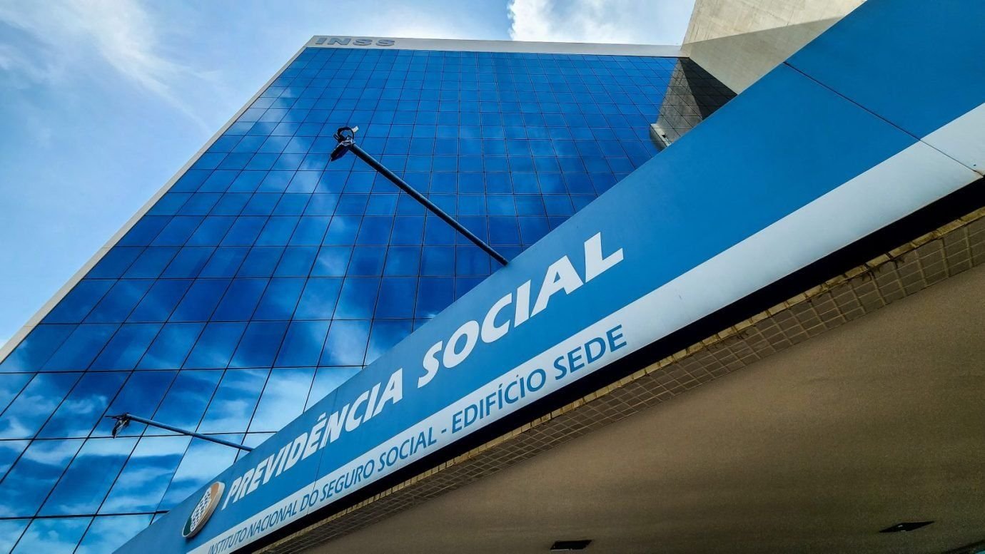 Governo Lula vê risco político após Mendonça assumir ação sobre fraudes no INSS 2 Governo Lula vê risco político após Mendonça assumir ação sobre fraudes no INSS - Imagem do artigo