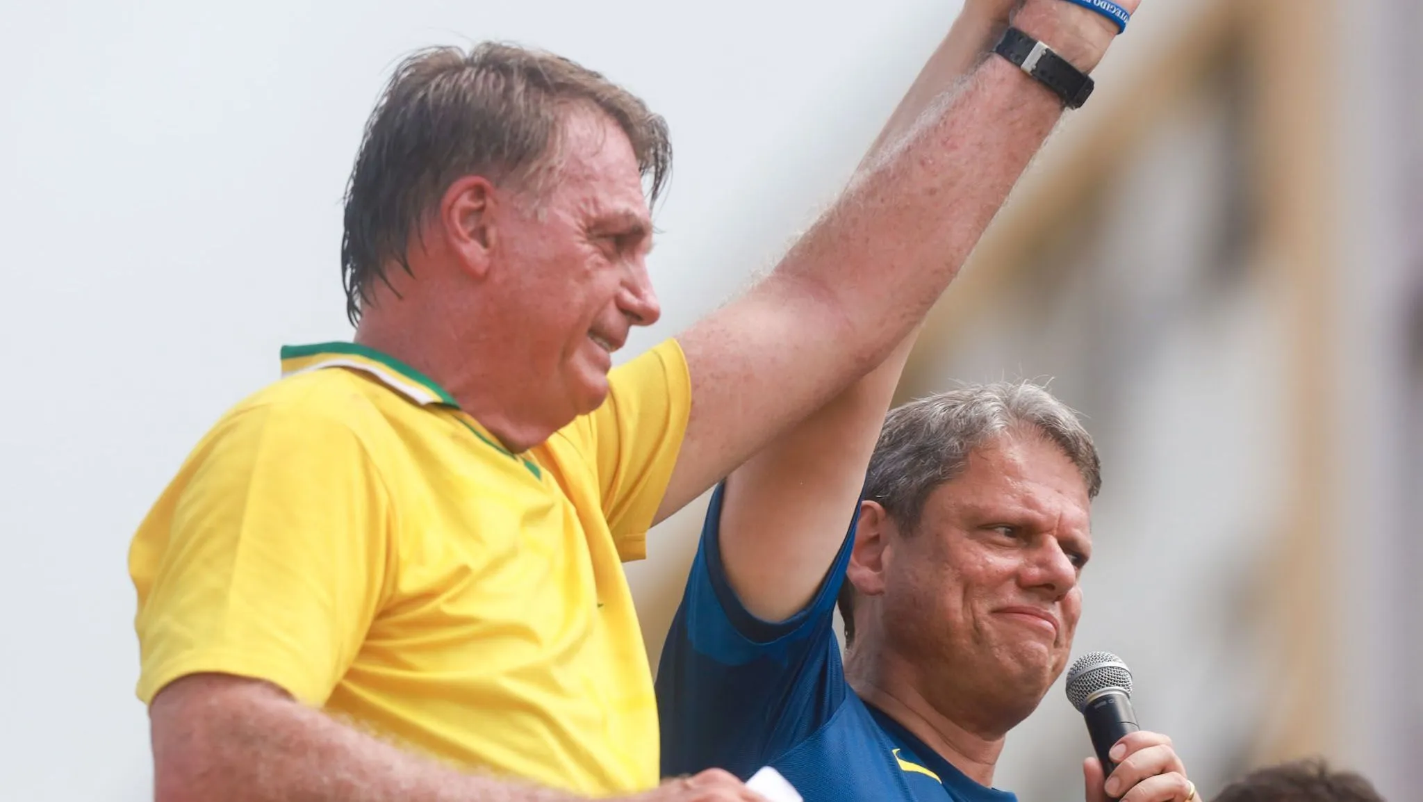 Tarcísio promete indulto imediato a Bolsonaro caso assuma Planalto 2 Tarcísio promete indulto imediato a Bolsonaro caso assuma Planalto - Imagem do artigo