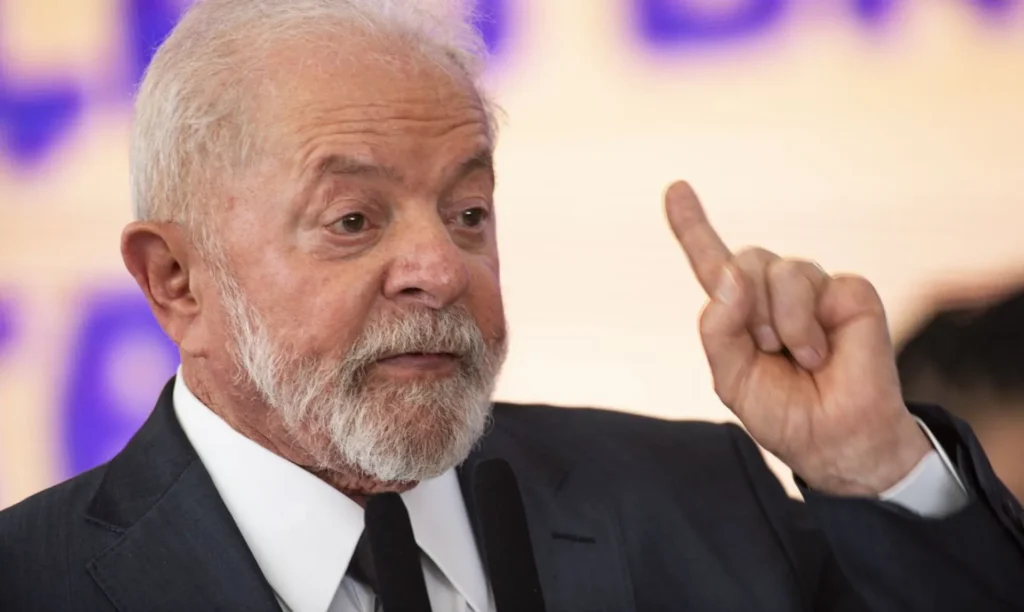 Lula faz piada sobre “clones” e projeta viver até 120 anos em discurso em SP 2 lula confuso