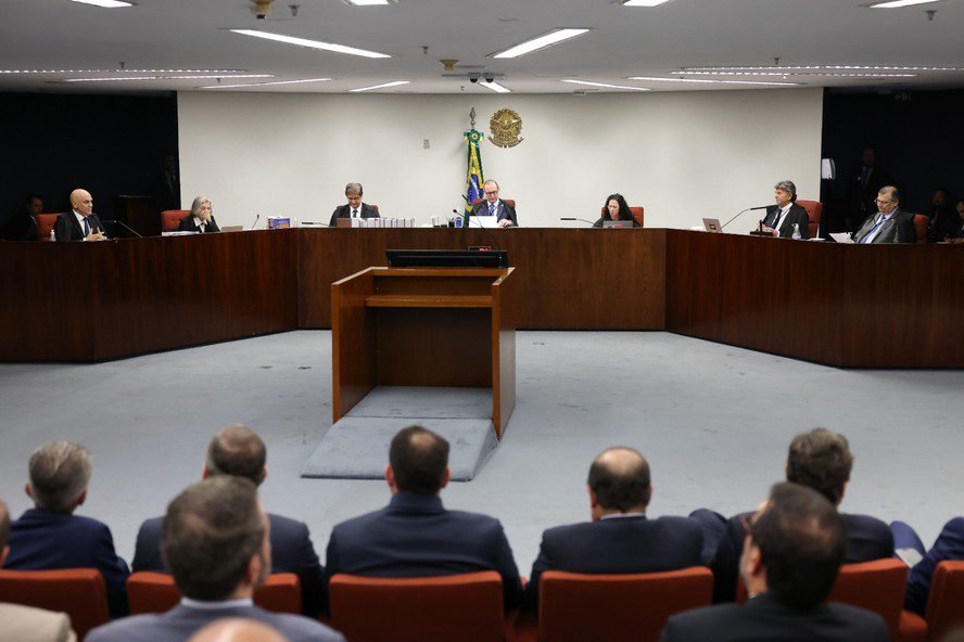 STF confirma julgamento de Bolsonaro para setembro mesmo com prisão domiciliar 2 STF confirma julgamento de Bolsonaro para setembro mesmo com prisão domiciliar - Imagem do artigo original