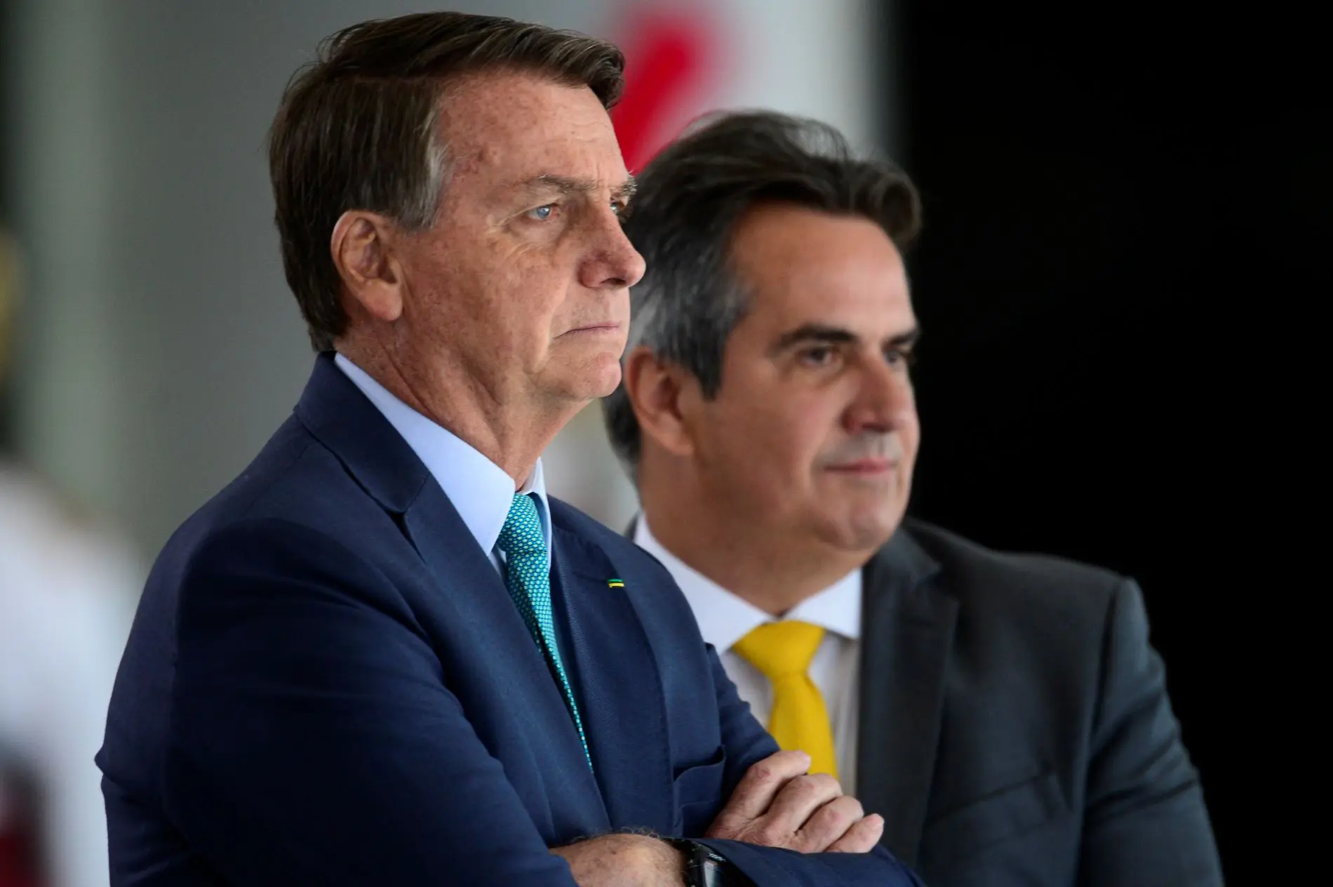 Ciro Nogueira visita Bolsonaro em prisão domiciliar e afirma que ex-presidente segue inabalável 2 Ciro Nogueira visita Bolsonaro em prisão domiciliar e afirma que ex-presidente segue inabalável - Imagem do artigo original