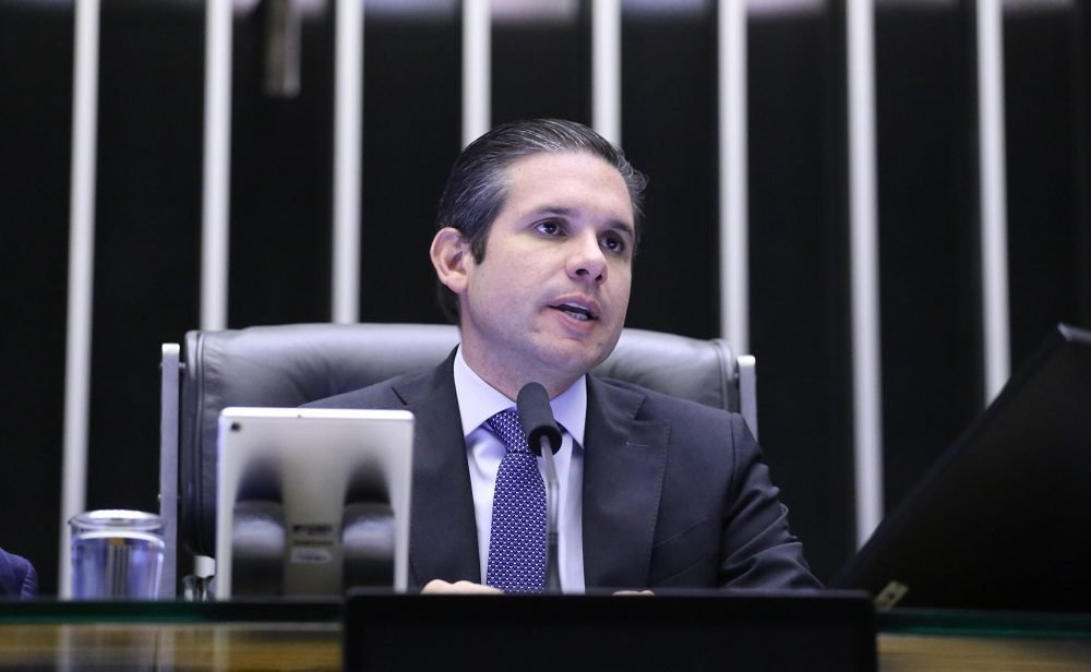 Sóstenes Cavalcante nega chantagem e pressiona Câmara a votar fim do foro privilegiado 2 Sóstenes Cavalcante nega chantagem e pressiona Câmara a votar fim do foro privilegiado - Imagem do artigo original