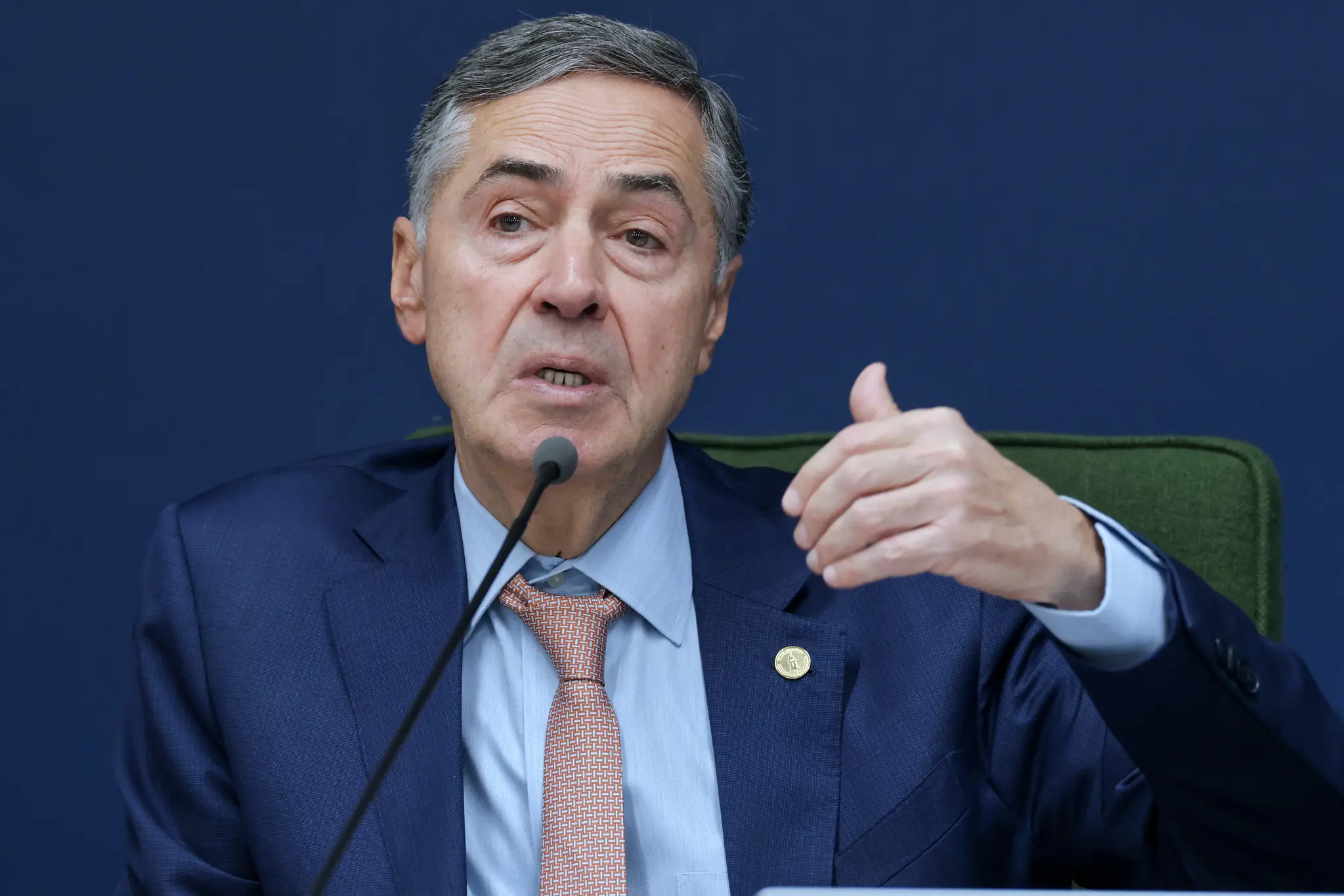 Filho de Barroso evita retorno aos EUA após sanção do governo Trump 2 Filho de Barroso evita retorno aos EUA após sanção do governo Trump - Imagem do artigo original