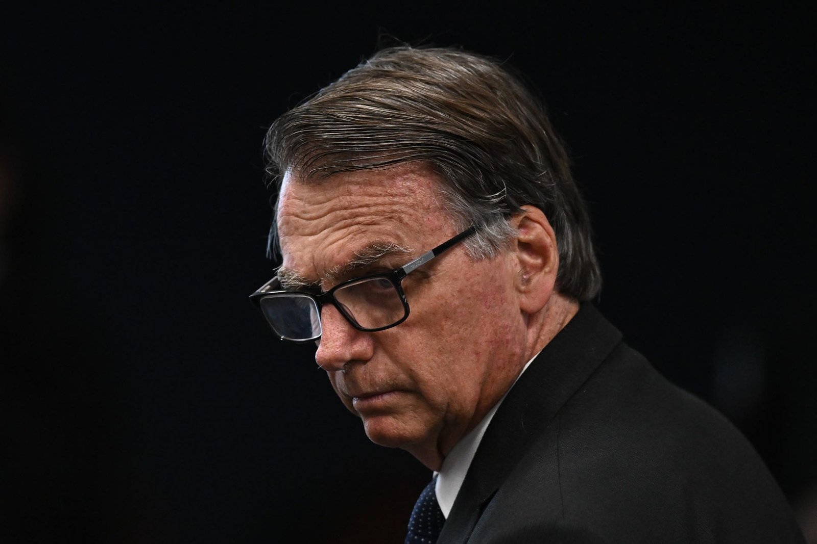 Moraes libera Bolsonaro para exames e exige atestado em 48 horas 2 Moraes libera Bolsonaro para exames e exige atestado em 48 horas - Imagem do artigo original