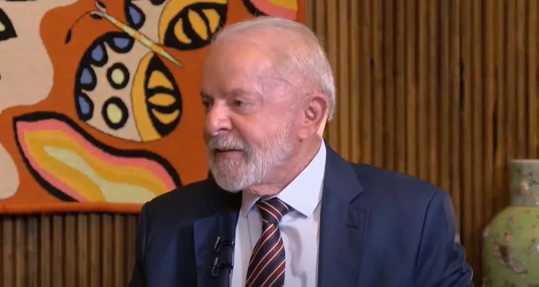 Lula anuncia que enviará a Trump relato sobre 8 de Janeiro e cita restrições a perfis pró-Bolsonaro 2 Lula anuncia que enviará a Trump relato sobre 8 de Janeiro e cita restrições a perfis pró-Bolsonaro - Imagem do artigo original