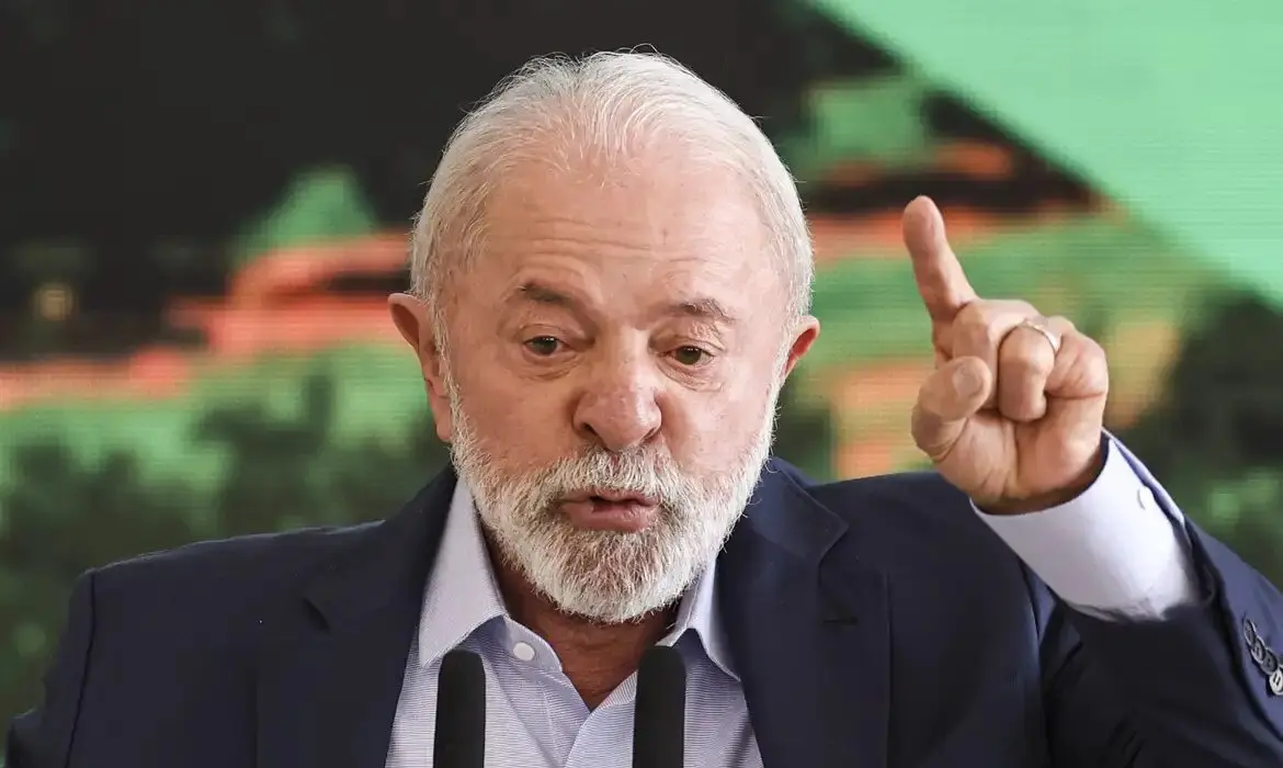 Lula amplia tensão com Trump e trava alívio do tarifaço de 50% 1 rss featured 4884 1755316169