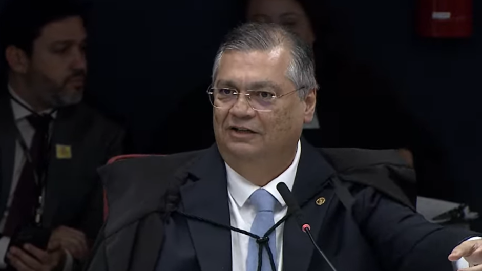 Flávio Dino impede aplicação de leis estrangeiras e agita debate sobre soberania 2 Flávio Dino impede aplicação de leis estrangeiras e agita debate sobre soberania - Imagem do artigo