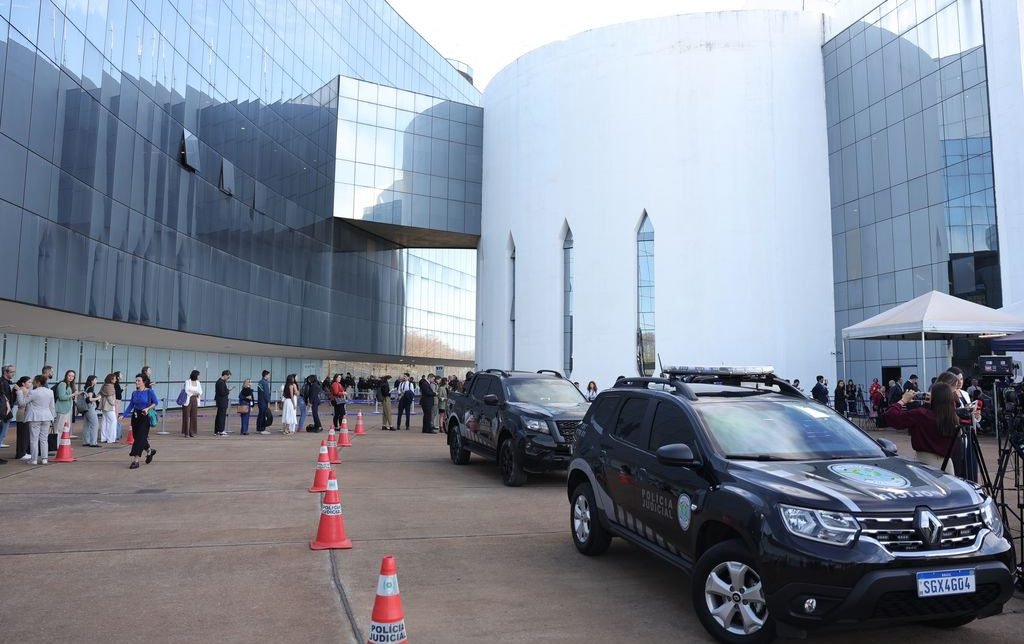 STF reforça segurança e controla acesso da imprensa no julgamento de Bolsonaro 2 STF reforça segurança e controla acesso da imprensa no julgamento de Bolsonaro - Imagem do artigo