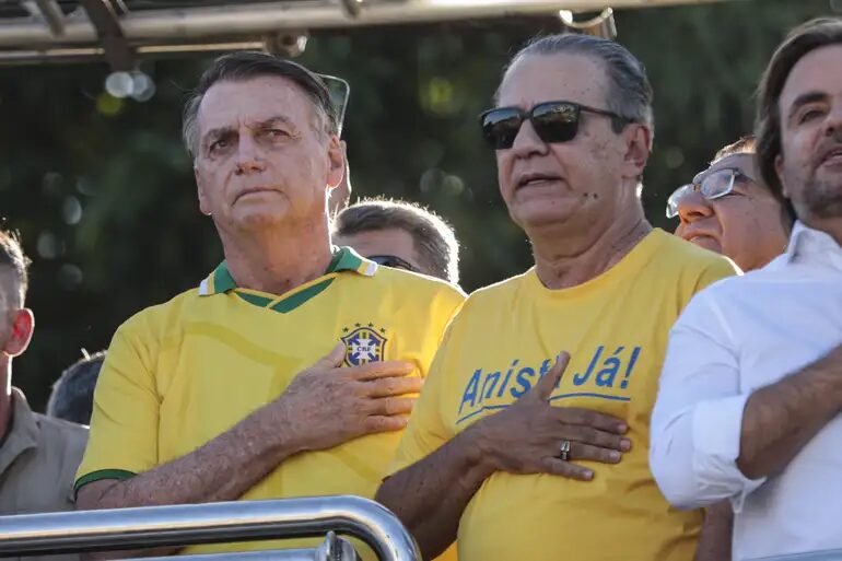 Lideranças evangélicas defendem Silas Malafaia e cobram garantias de liberdade de expressão 2 Lideranças evangélicas defendem Silas Malafaia e cobram garantias de liberdade de expressão - Imagem do artigo