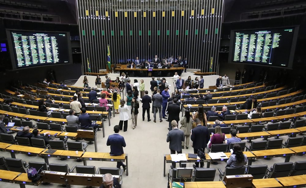 Câmara vota novo Sistema Nacional de Educação e afasta imposições às redes locais 2 Câmara vota novo Sistema Nacional de Educação e afasta imposições às redes locais - Imagem do artigo