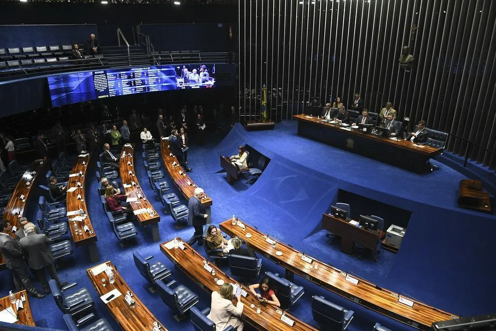 PL intensifica articulação no Senado para aprovar anistia ampla a Bolsonaro 2 PL intensifica articulação no Senado para aprovar anistia ampla a Bolsonaro - Imagem do artigo