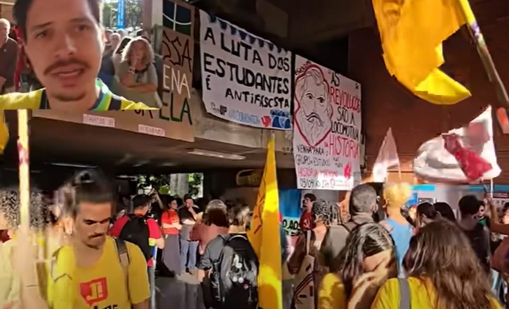 UnB expulsa aluno que gravou aulas e Justiça impõe pena por difamação 2 UnB expulsa aluno que gravou aulas e Justiça impõe pena por difamação - Imagem do artigo
