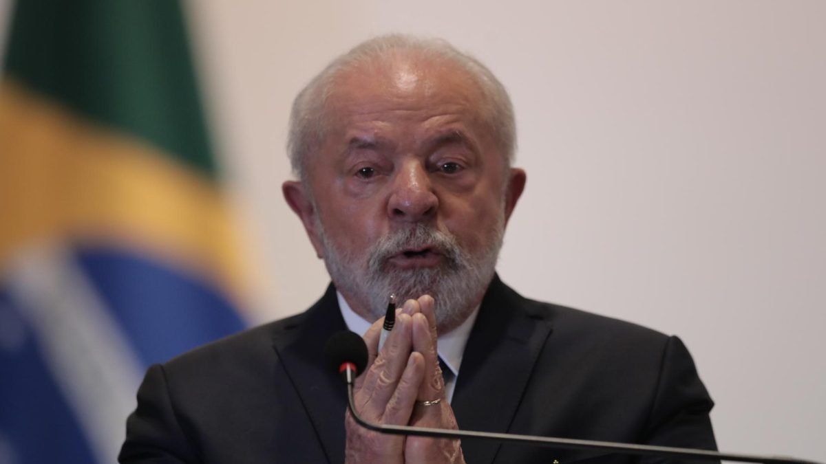 Lula declara neutralidade do Brasil em tensão EUA-Venezuela e pede diálogo 2 Lula declara neutralidade do Brasil em tensão EUA-Venezuela e pede diálogo - Imagem do artigo