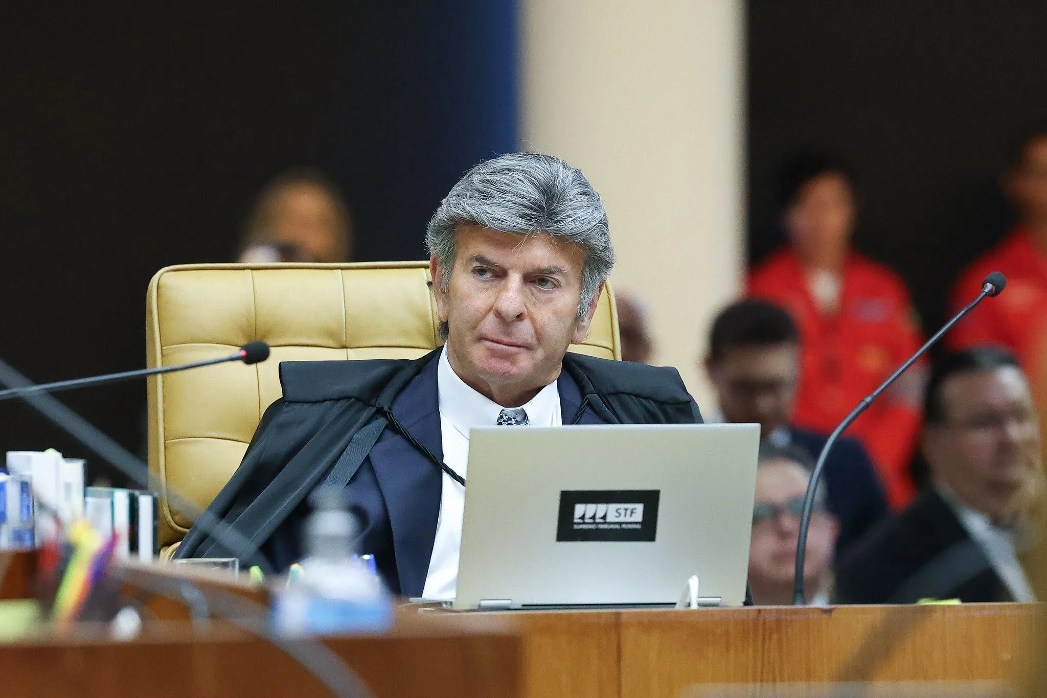 Fux mantém delação de Mauro Cid e limita alcance do STF no processo contra Bolsonaro 2 Fux mantém delação de Mauro Cid e limita alcance do STF no processo contra Bolsonaro - Imagem do artigo