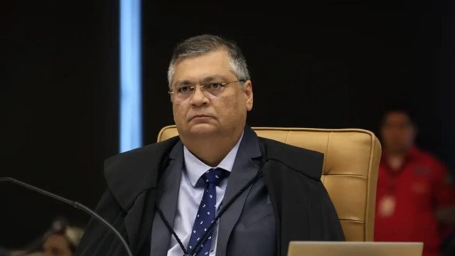 Fux diverge, beneficia Bolsonaro e Temer critica tom de Tarcísio contra Moraes 2 Fux diverge, beneficia Bolsonaro e Temer critica tom de Tarcísio contra Moraes - Imagem do artigo original