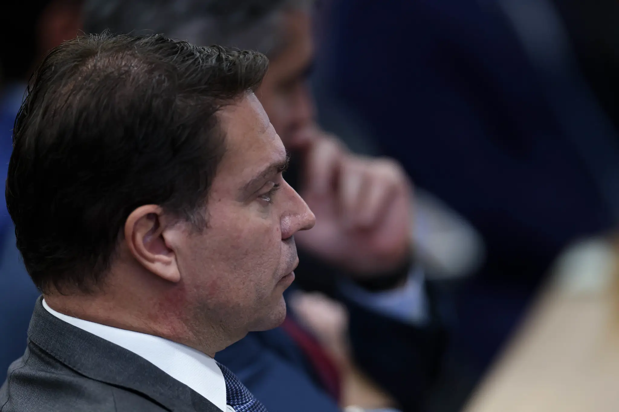 STF retira mandato de Ramagem e patentes de generais em julgamento relâmpago 2 STF retira mandato de Ramagem e patentes de generais em julgamento relâmpago - Imagem do artigo