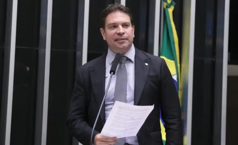 Câmara indica que acatará ordem do STF para cassar Alexandre Ramagem 2 Câmara indica que acatará ordem do STF para cassar Alexandre Ramagem - Imagem do artigo