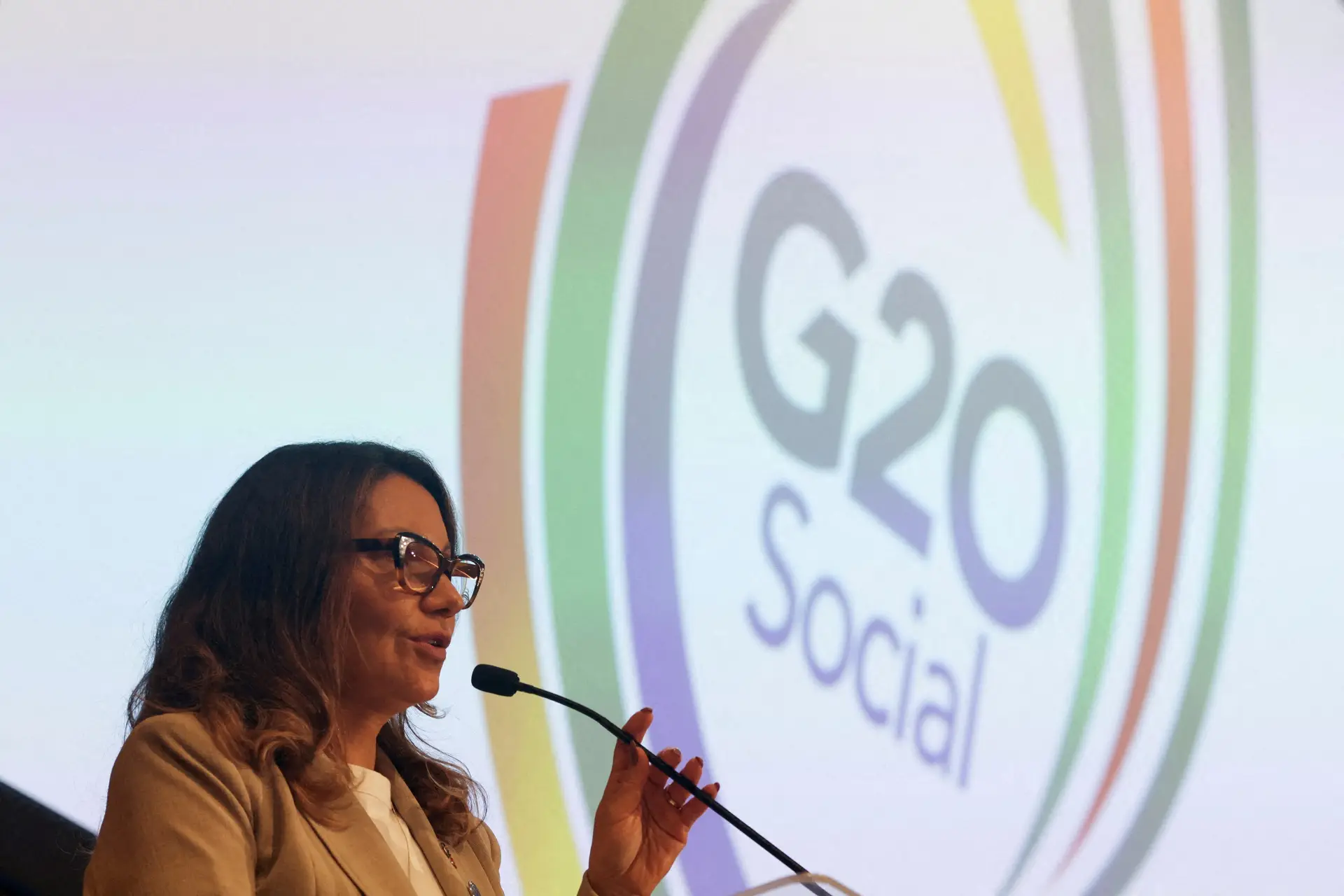 Janja revela que quase deixou Brasília e critica postura de Michelle Bolsonaro 2 Janja revela que quase deixou Brasília e critica postura de Michelle Bolsonaro - Imagem do artigo