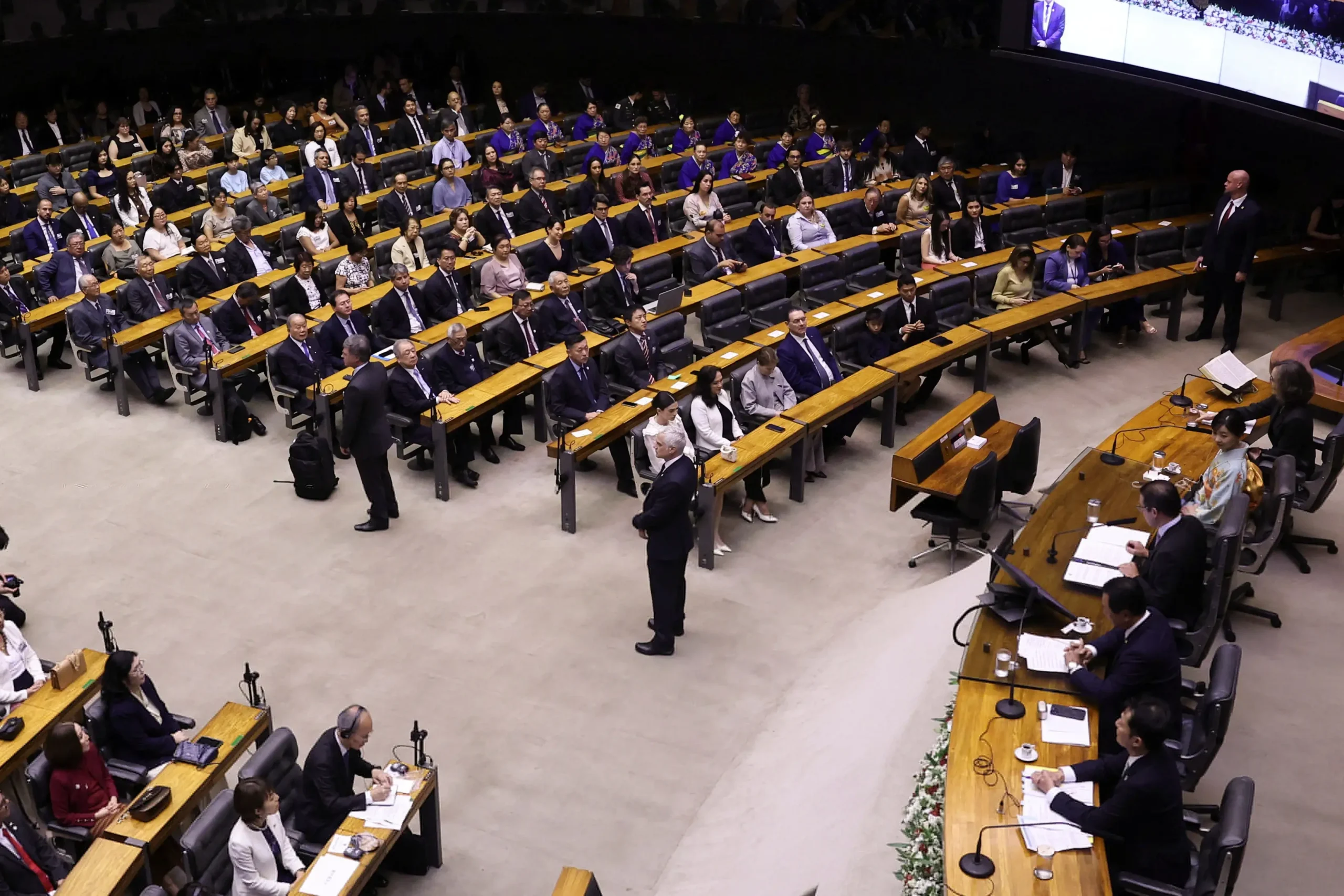 Câmara aprova PEC da Blindagem e impõe freios a investigações contra parlamentares 2 Câmara aprova PEC da Blindagem e impõe freios a investigações contra parlamentares - Imagem do artigo