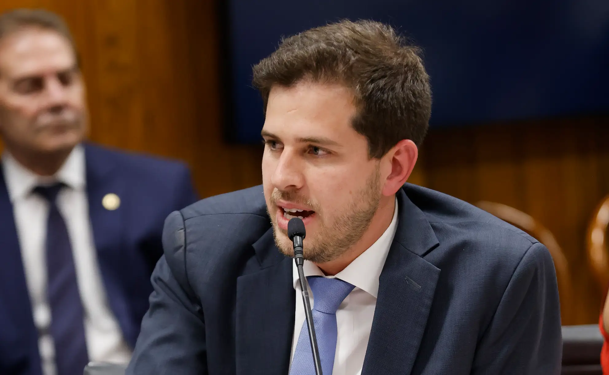 Esquerda admite derrota e denuncia quebra de acordo na PEC da Blindagem 2 Esquerda admite derrota e denuncia quebra de acordo na PEC da Blindagem - Imagem do artigo