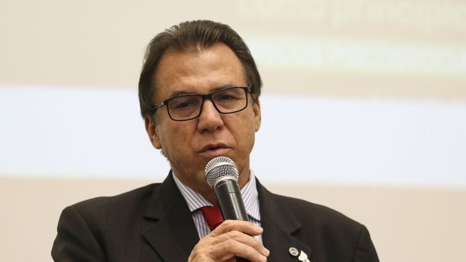 Ministro trava inclusão da JBS na “lista suja” e expõe fragilidade no combate ao trabalho escravo 2 Ministro trava inclusão da JBS na “lista suja” e expõe fragilidade no combate ao trabalho escravo - Imagem do artigo