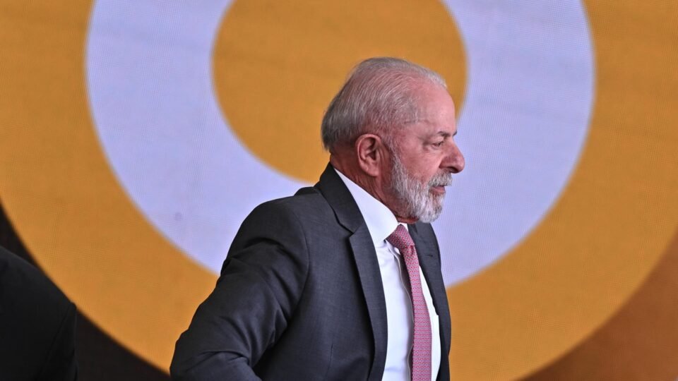 Lula defende democracia em Nova York, mas senadores apontam perseguição a Carla Zambelli 2 Lula defende democracia em Nova York, mas senadores apontam perseguição a Carla Zambelli - Imagem do artigo