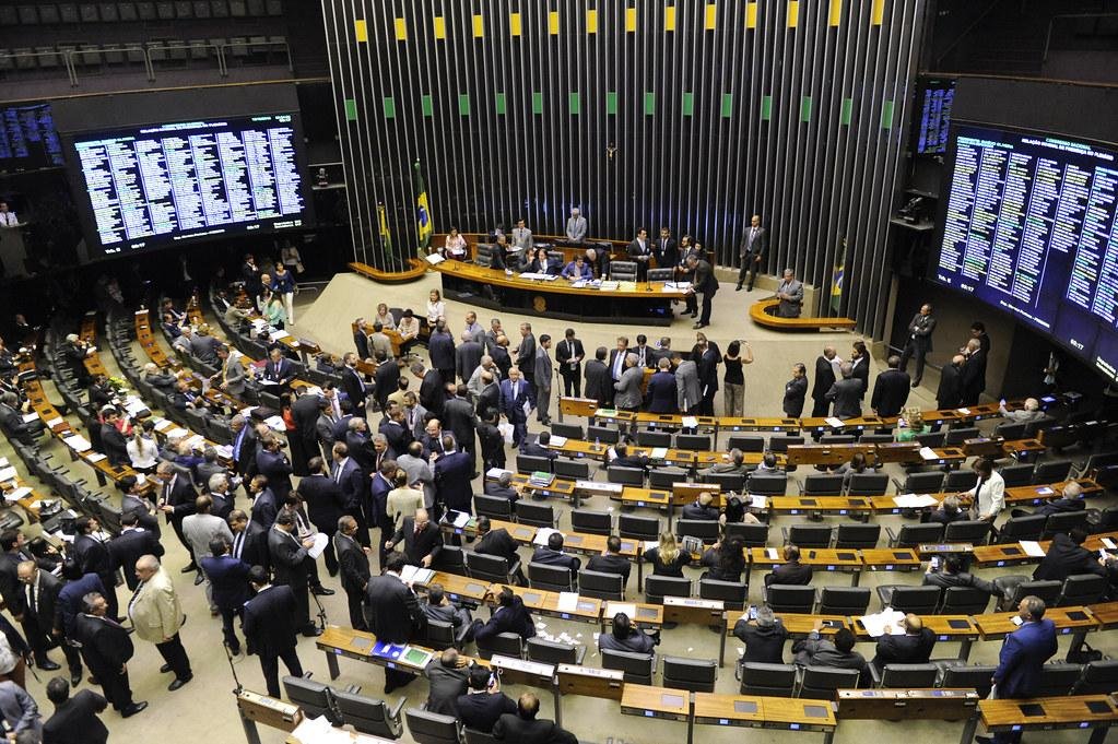 Recurso de Lindbergh ao STF expõe risco de submissão do Congresso 2 Recurso de Lindbergh ao STF expõe risco de submissão do Congresso - Imagem do artigo