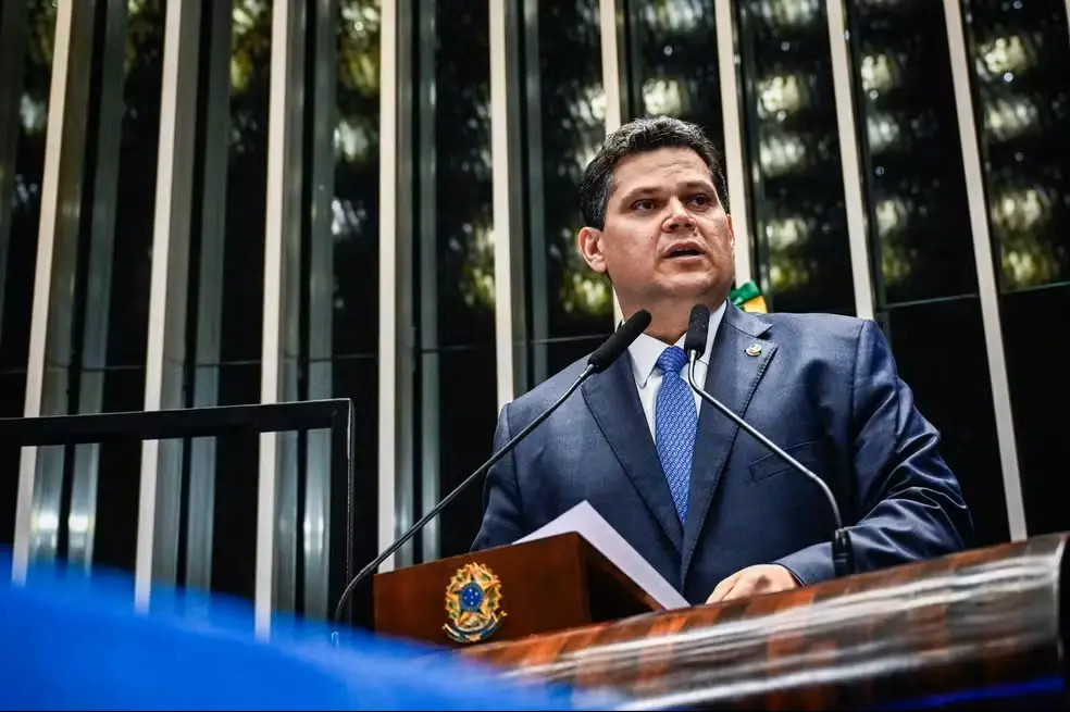 Senado encerra PEC da Blindagem após reprovação unânime na CCJ 2 Senado encerra PEC da Blindagem após reprovação unânime na CCJ - Imagem do artigo
