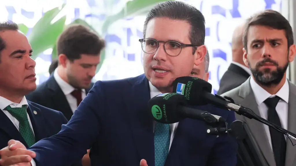 Câmara vota isenção de IR até R$ 5 mil nesta quarta, confirma Hugo Motta 2 Câmara vota isenção de IR até R$ 5 mil nesta quarta, confirma Hugo Motta - Imagem do artigo