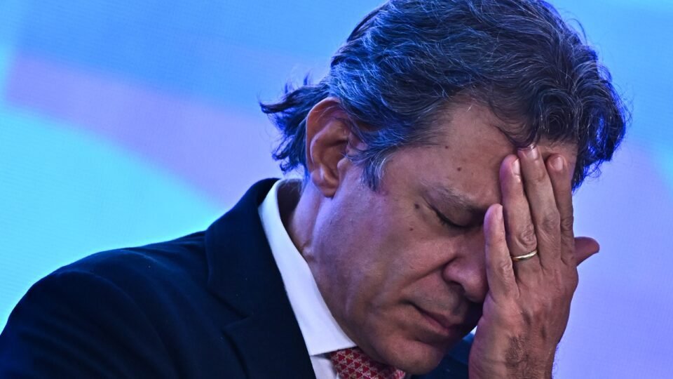 TCU impõe ajuste de R$ 30 bilhões e pressiona Haddad a cumprir meta no centro 2 TCU impõe ajuste de R$ 30 bilhões e pressiona Haddad a cumprir meta no centro - Imagem do artigo