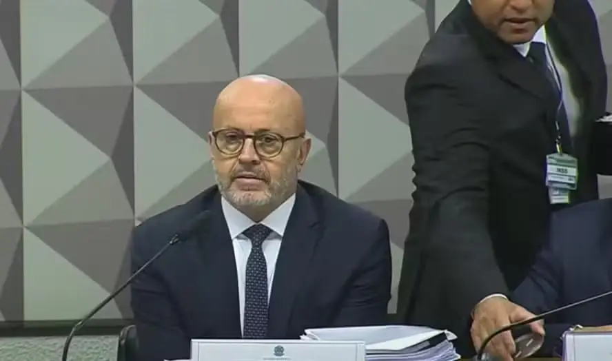 Relato de ameaça acelera prisão do “Careca do INSS” por fraude bilionária 2 Relato de ameaça acelera prisão do “Careca do INSS” por fraude bilionária - Imagem do artigo