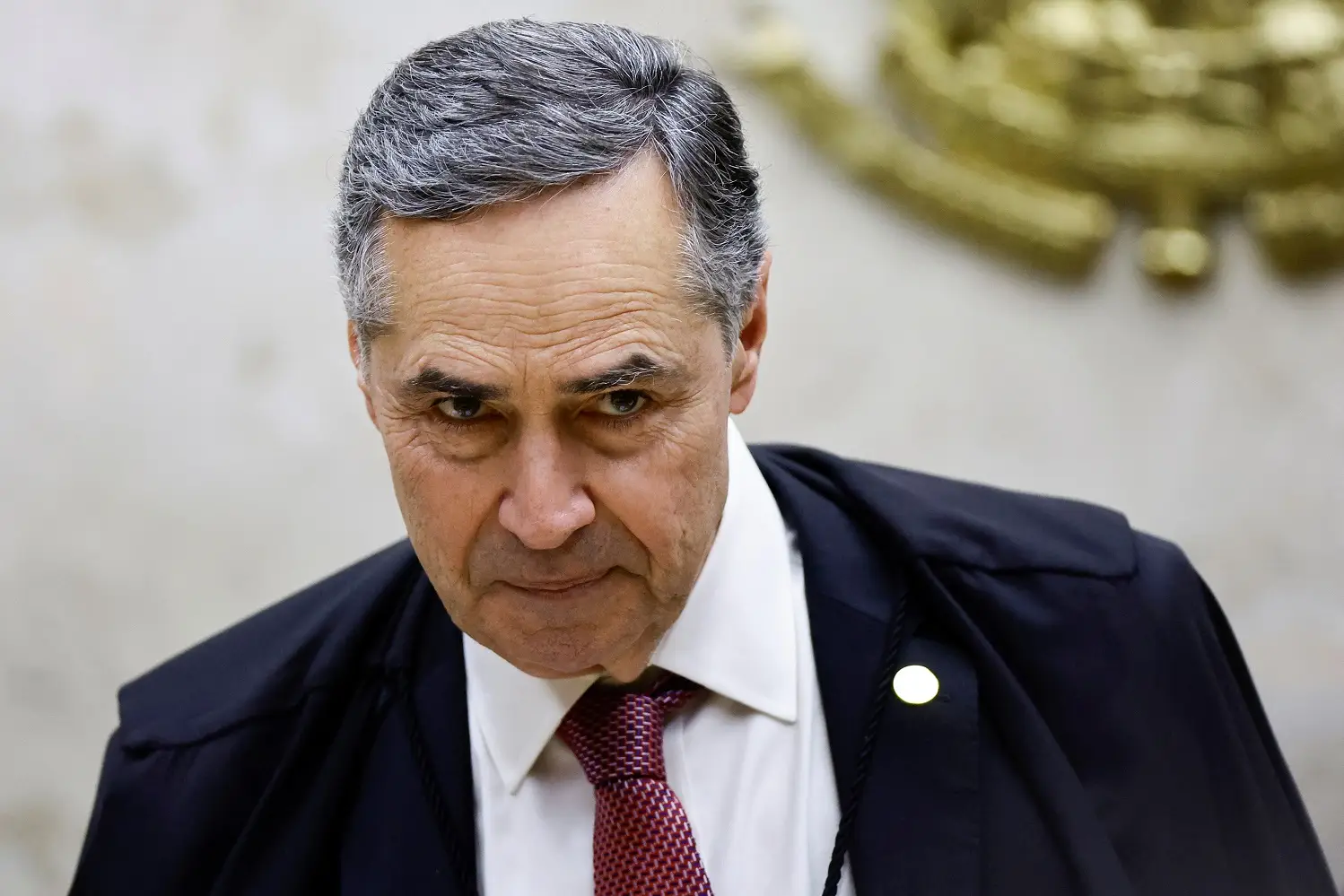 Barroso deixa presidência do STF e classifica atuação de Moraes como “heroica” 2 Barroso deixa presidência do STF e classifica atuação de Moraes como “heroica” - Imagem do artigo