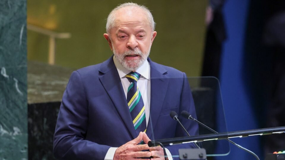 Pesquisa Paraná aponta liderança dos Bolsonaros e derrota de Lula em todos os cenários no Acre 2 Pesquisa Paraná aponta liderança dos Bolsonaros e derrota de Lula em todos os cenários no Acre - Imagem do artigo