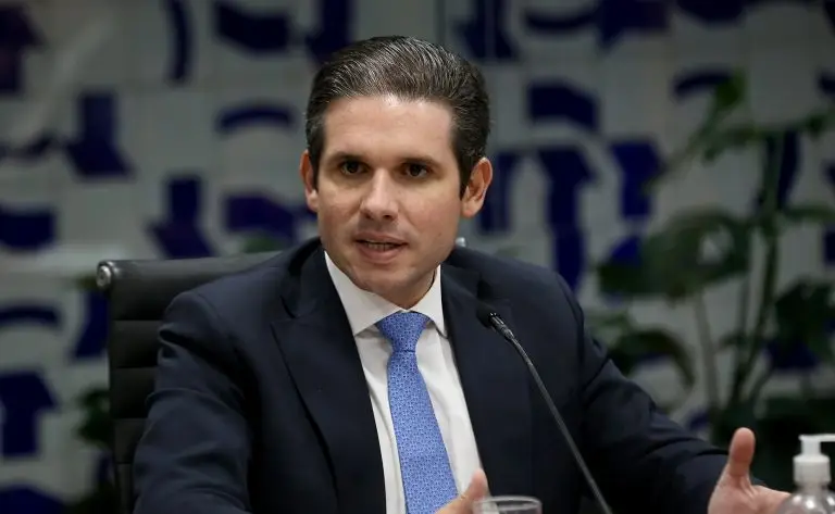 Hugo Motta aponta Lula em campanha antecipada e alerta para polarização no Congresso 2 Hugo Motta aponta Lula em campanha antecipada e alerta para polarização no Congresso - Imagem do artigo