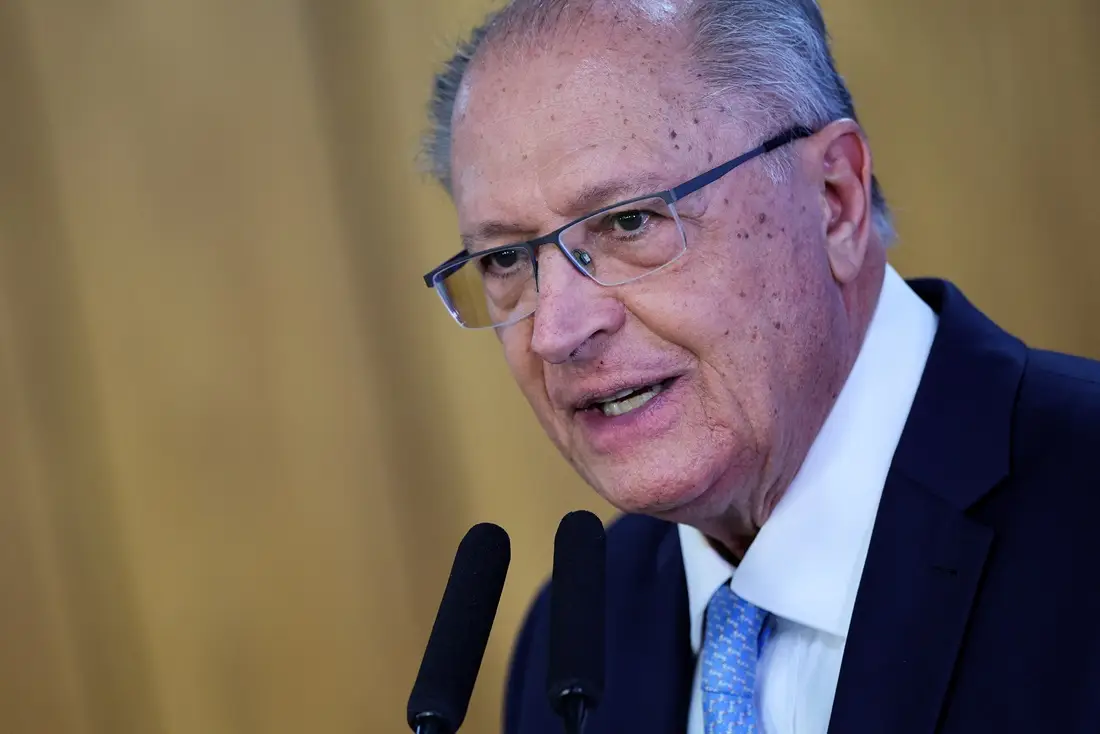 Alckmin afirma que diálogo Lula-Trump abre caminho para reduzir tarifas e ampliar comércio 2 Alckmin afirma que diálogo Lula-Trump abre caminho para reduzir tarifas e ampliar comércio - Imagem do artigo
