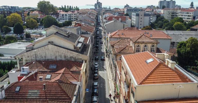Candidata comunista pede mais verba estatal para habitação no Porto 2 Candidata comunista pede mais verba estatal para habitação no Porto - Imagem do artigo