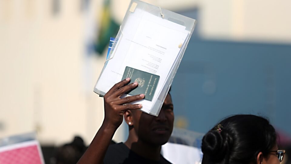 Reforma trabalhista garante economia de R$ 15 bi, mas decisões do STF reduzem fôlego 2 Reforma trabalhista garante economia de R$ 15 bi, mas decisões do STF reduzem fôlego - Imagem do artigo