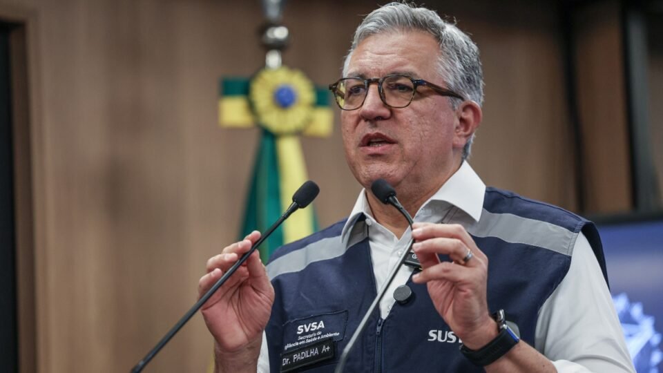 Governo compra 14 mil antídotos após 127 casos de intoxicação por metanol 2 Governo compra 14 mil antídotos após 127 casos de intoxicação por metanol - Imagem do artigo