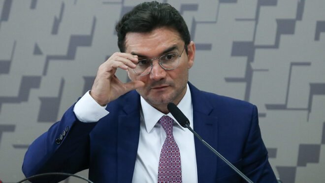 Celso Sabino desafia União Brasil, mantém cargo no Turismo e arrisca expulsão 2 Celso Sabino desafia União Brasil, mantém cargo no Turismo e arrisca expulsão - Imagem do artigo