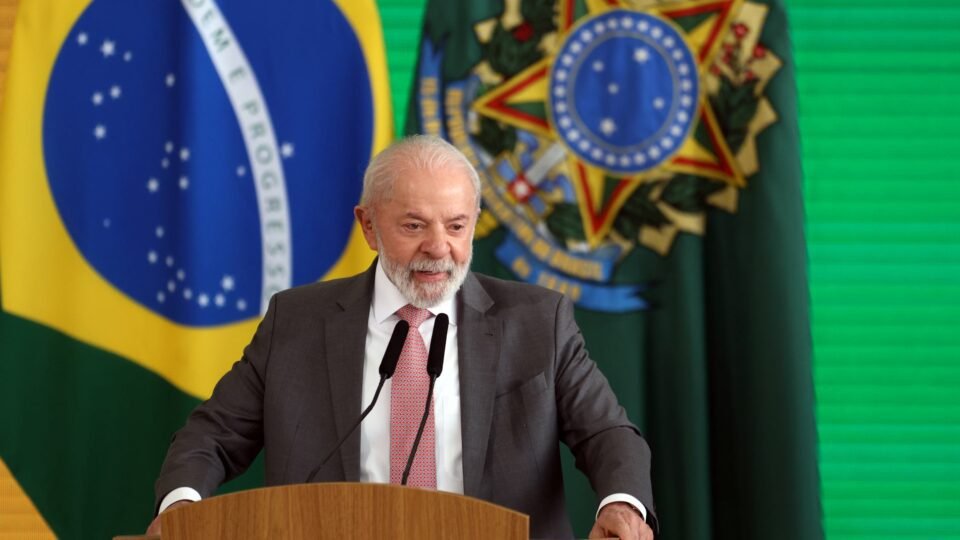 Trump acerta linha direta com Lula e delega Rubio para negociar tarifas 2 Trump acerta linha direta com Lula e delega Rubio para negociar tarifas - Imagem do artigo