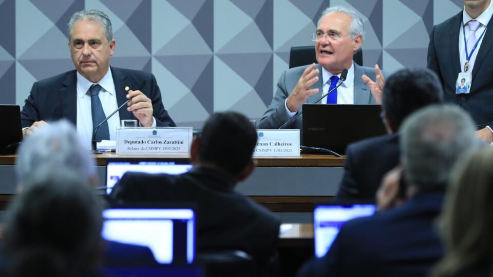 MP da Taxação passa por um voto e precisa de aval do plenário até meia-noite 2 MP da Taxação passa por um voto e precisa de aval do plenário até meia-noite - Imagem do artigo