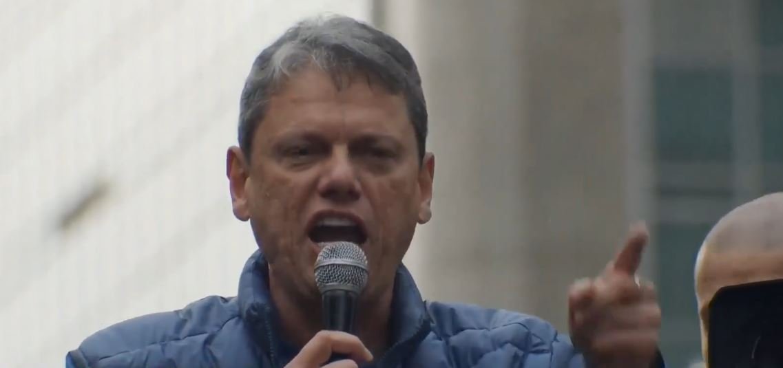 Tarcísio rebate Haddad, condena alta de impostos e desafia PT nas redes 2 Tarcísio rebate Haddad, condena alta de impostos e desafia PT nas redes - Imagem do artigo