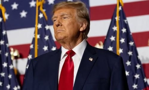 Trump impõe tarifa de 100% contra produtos chineses e reacende disputa comercial 2 Trump impõe tarifa de 100% contra produtos chineses e reacende disputa comercial - Imagem do artigo